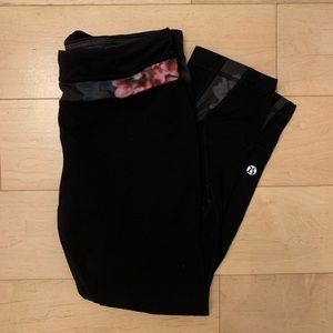 Lululemon cropped leggings